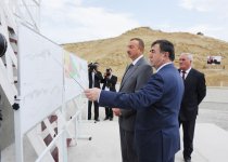 Prezident İlham Əliyev Şabran rayonunda 10,7 kilometrlik birinci mərhələsi istismara verilən Vəlvələçay-Taxtakörpü kanalı ilə tanış olmuşdur(FOTO)